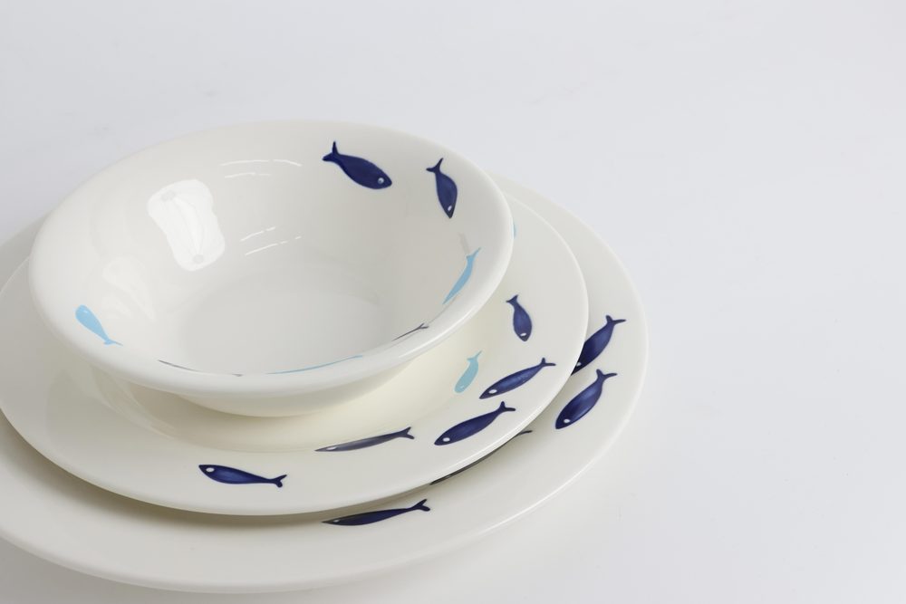 Dinnerware set