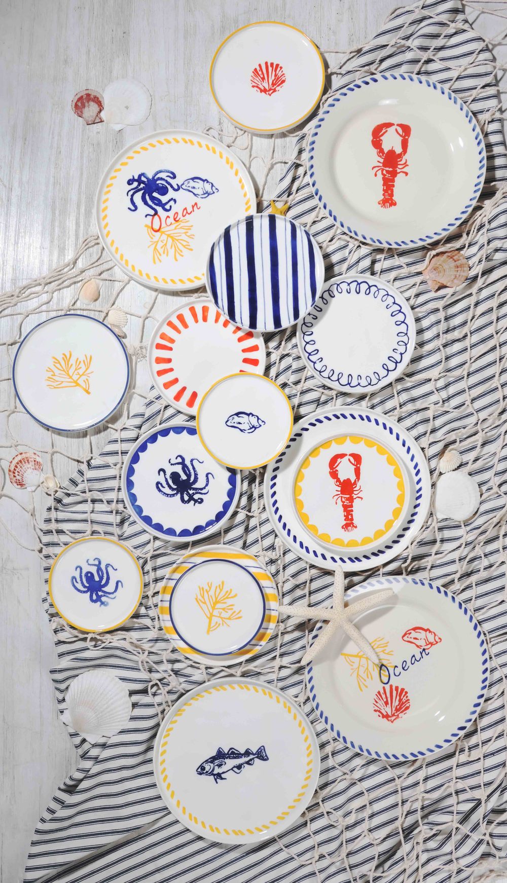 Dinnerware set