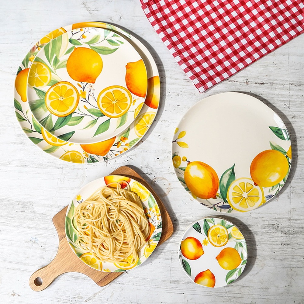 Dinnerware set
