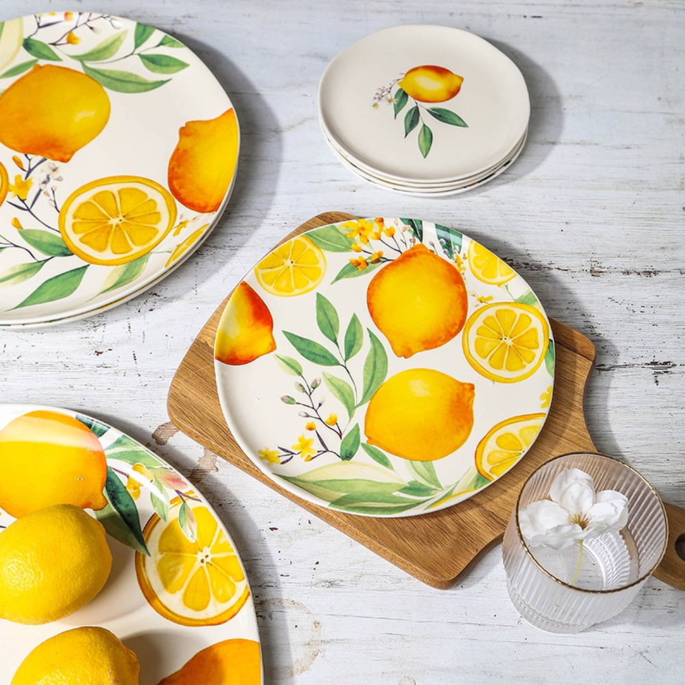 Dinnerware set