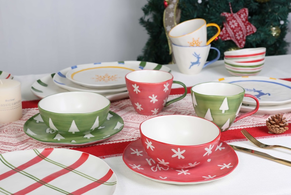 Dinnerware set