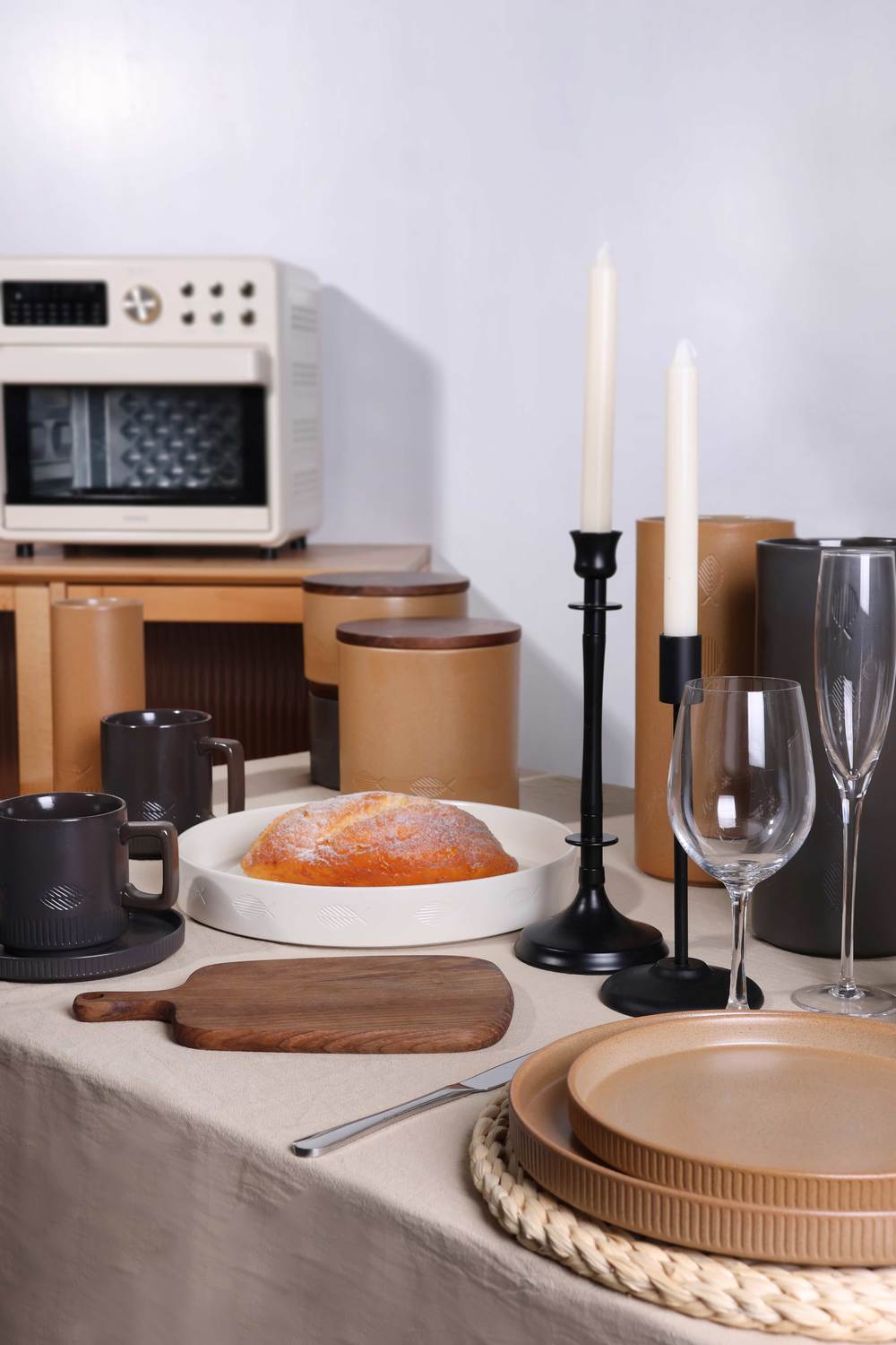 Dinnerware set