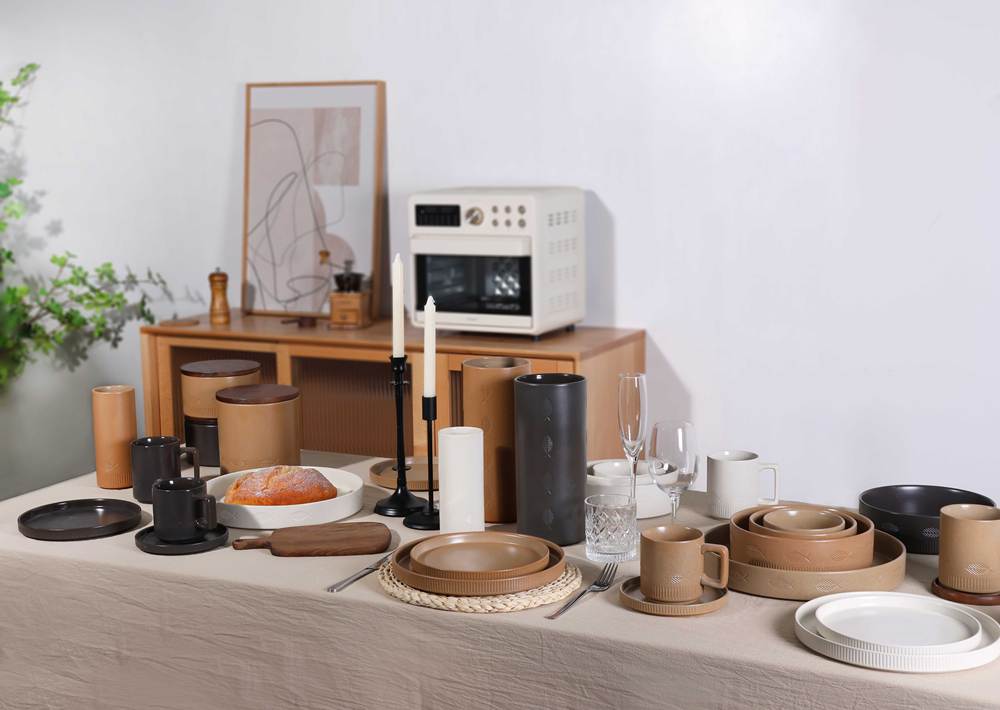 Dinnerware set