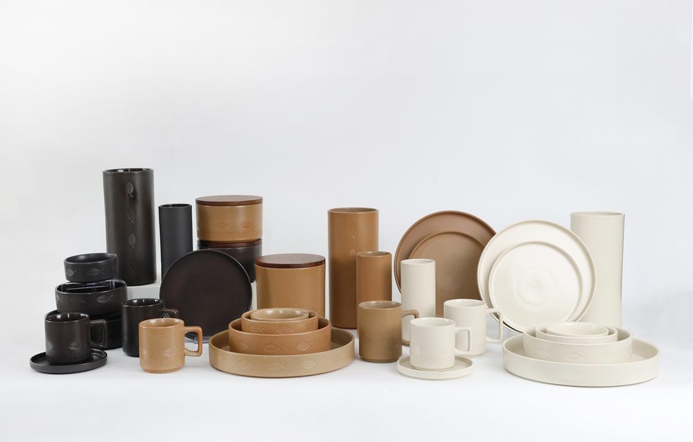 Dinnerware set