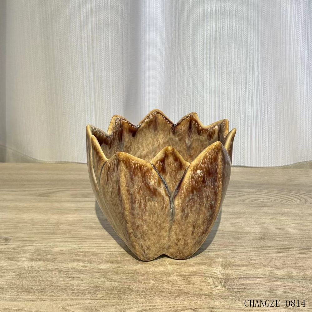 PLANTER