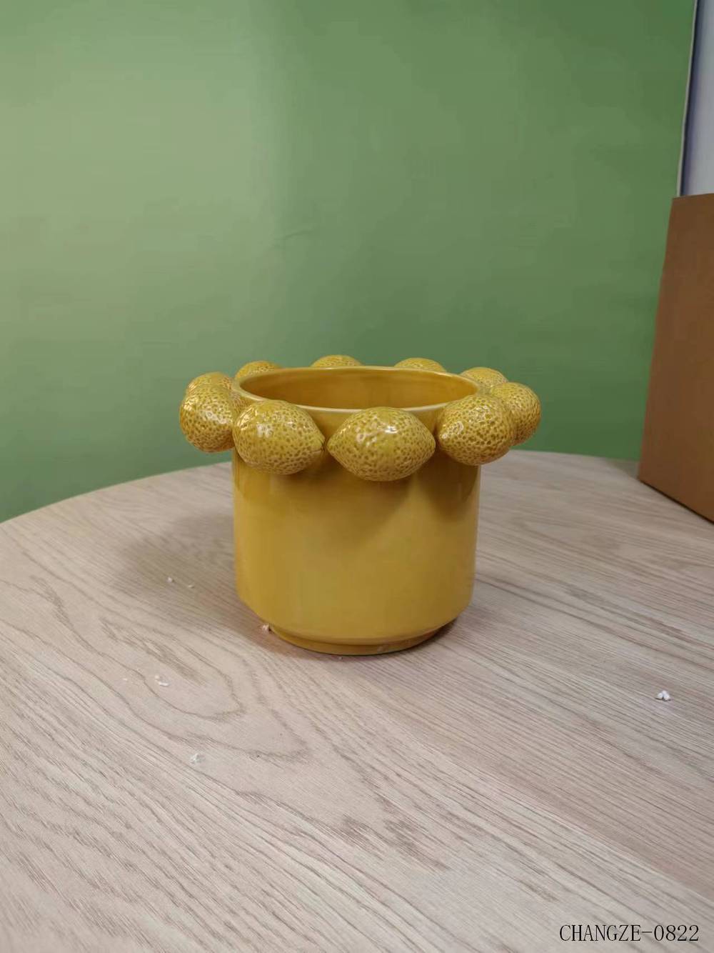 PLANTER