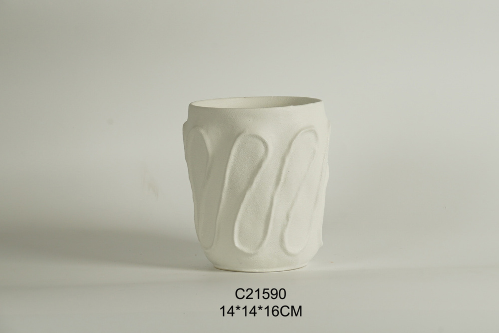 PLANTER