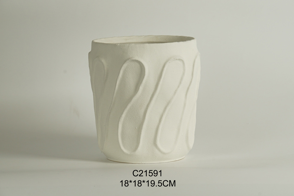 PLANTER