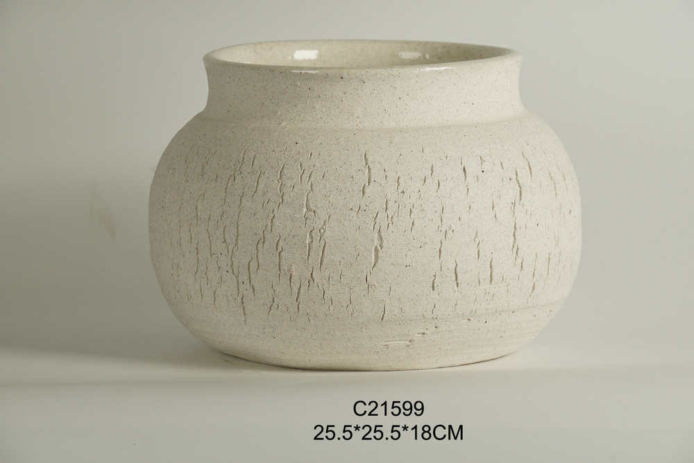 PLANTER