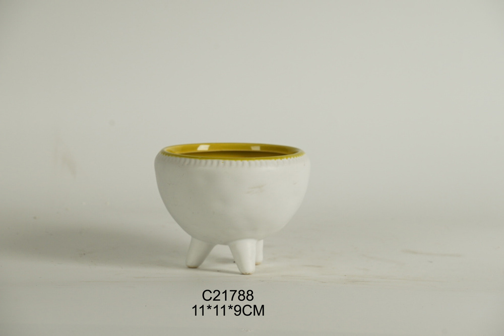 PLANTER