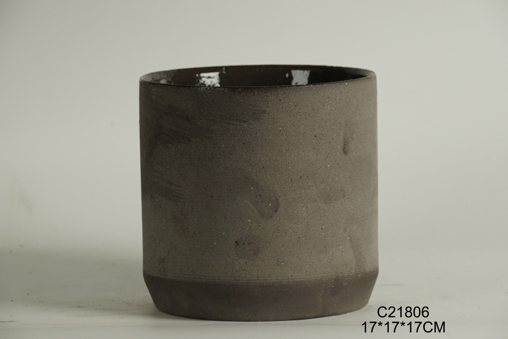 PLANTER