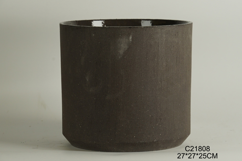 PLANTER