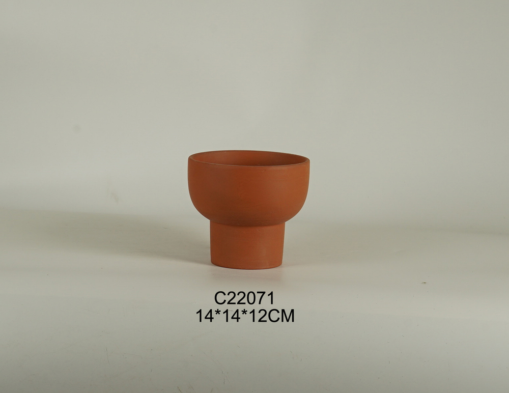 PLANTER