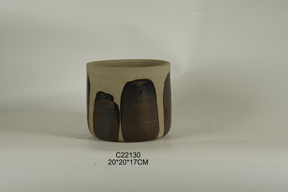 PLANTER