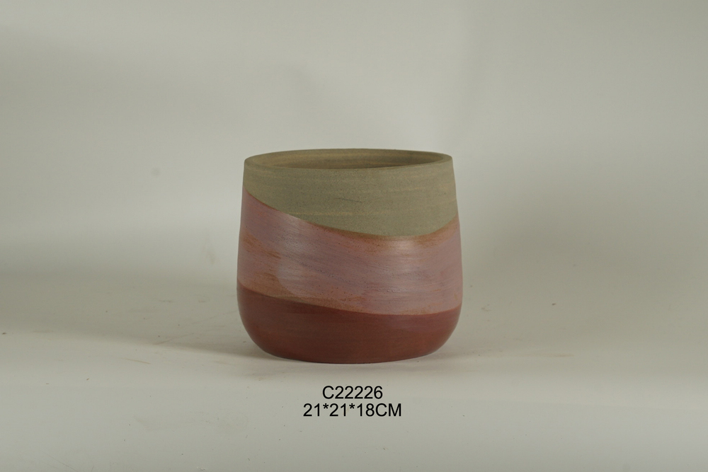 PLANTER