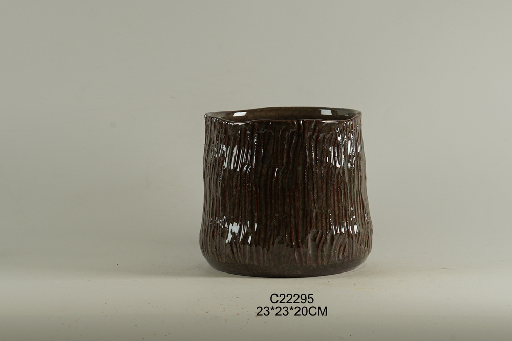 PLANTER