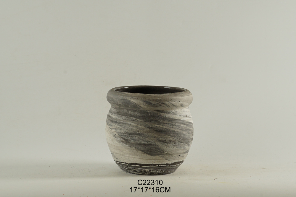 PLANTER