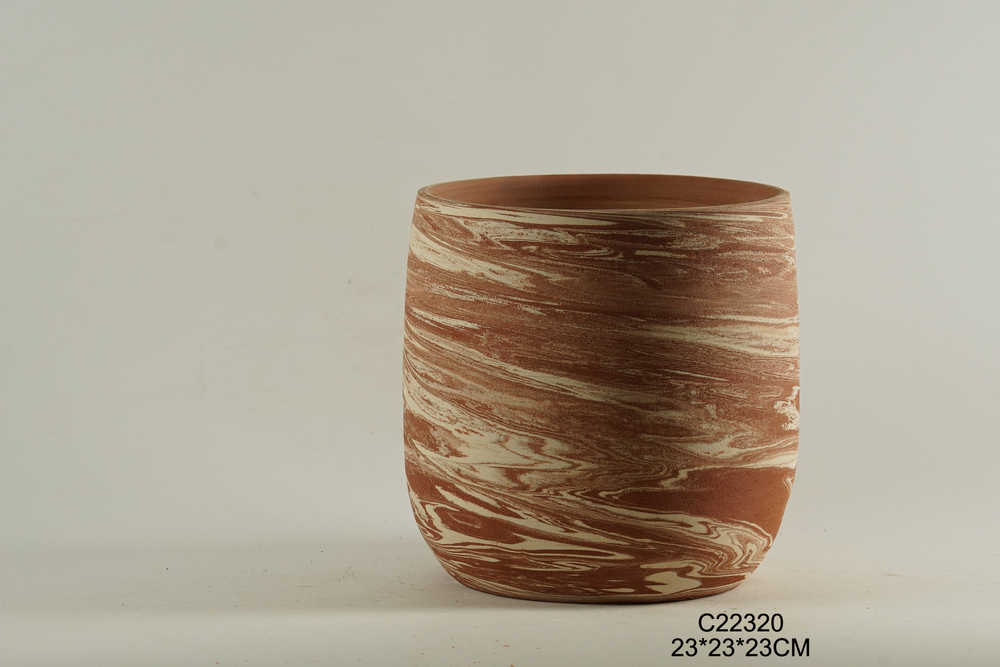PLANTER