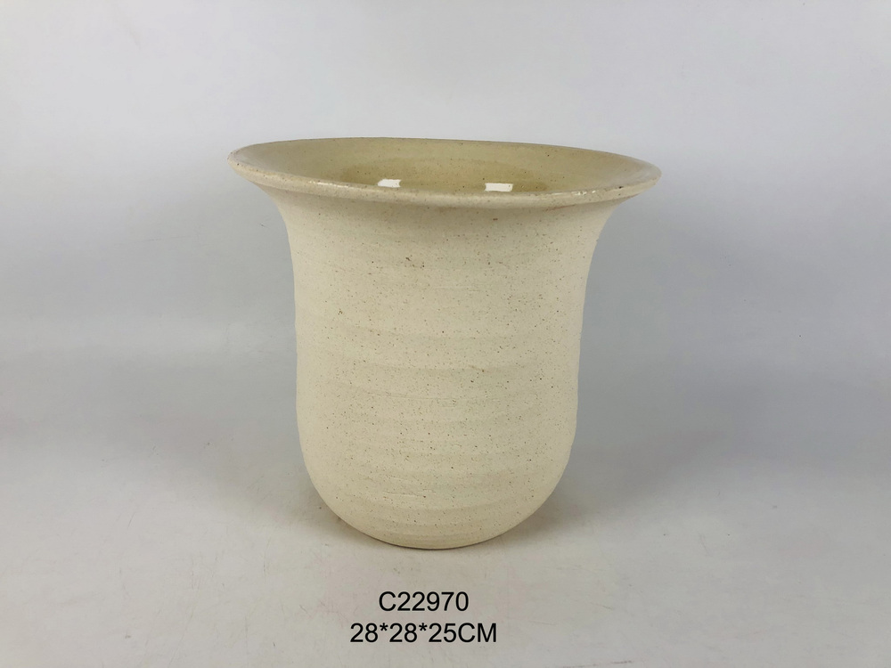 PLANTER