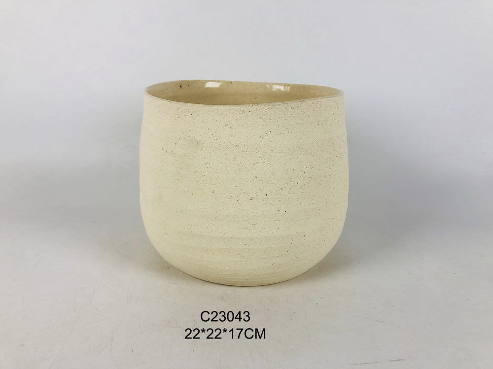 PLANTER