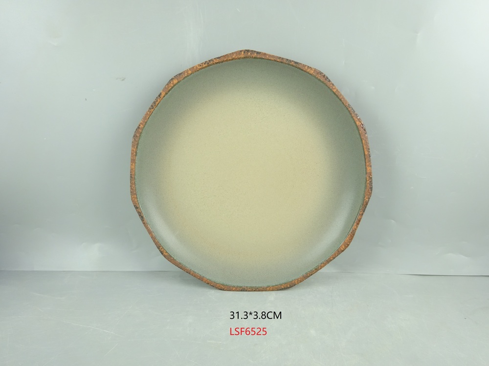 PLATE
