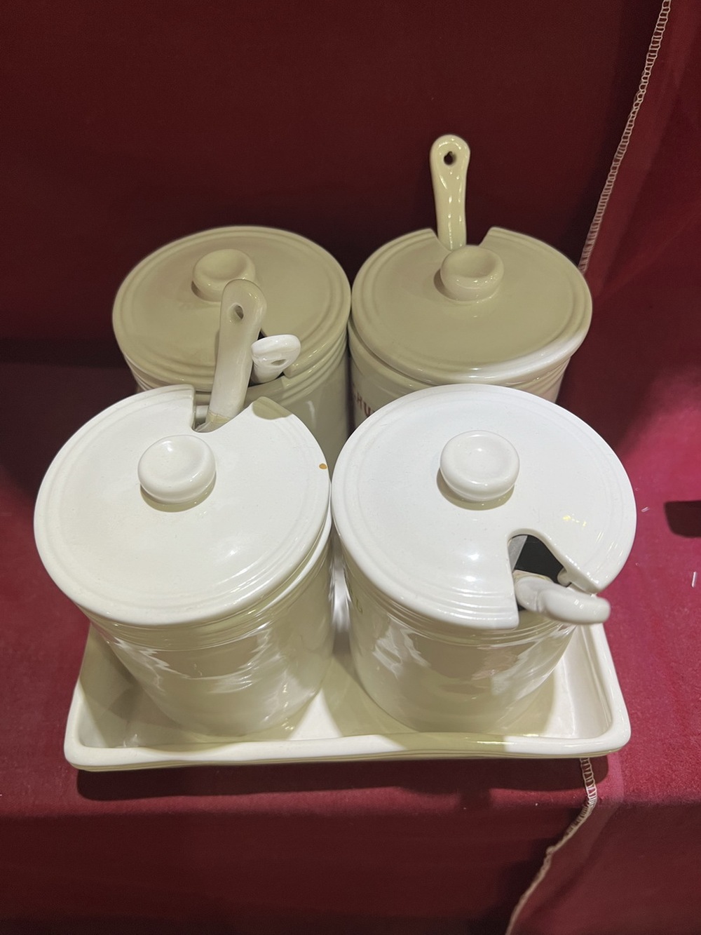 Spiece set