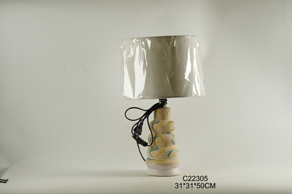TABLE LAMP