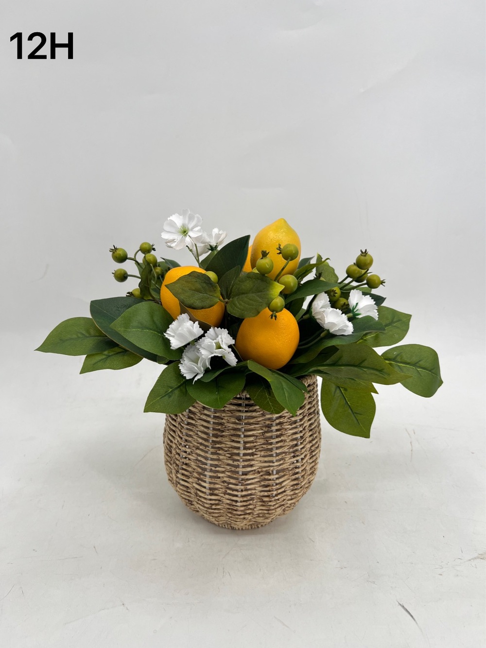 Botanical table decor