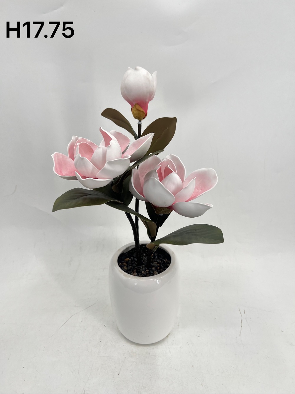 Botanical table decor