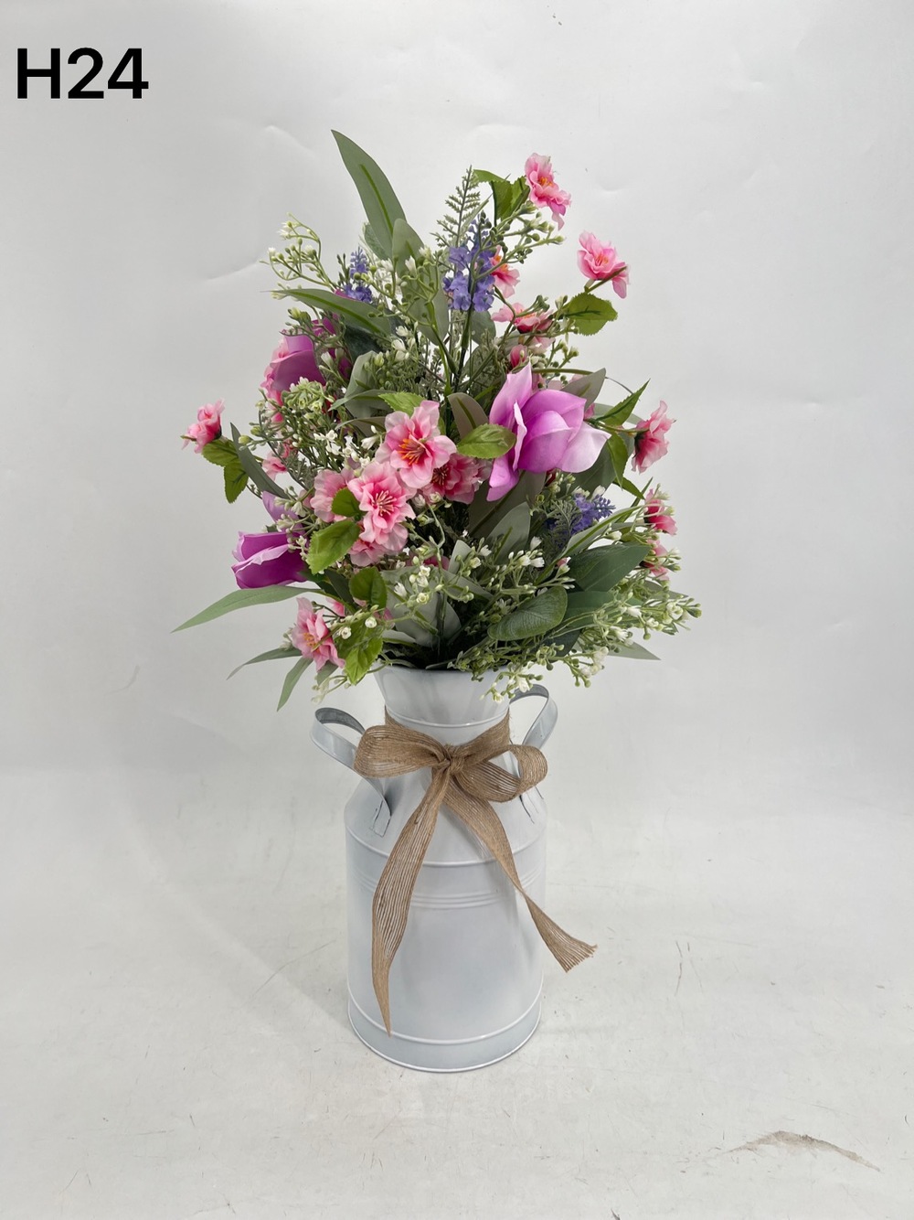 Botanical table decor