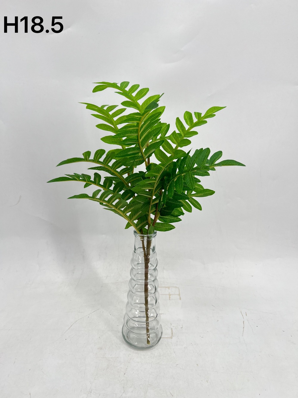 Botanical table decor