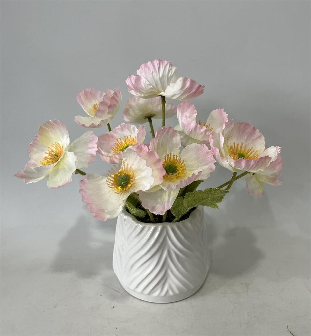 Botanical table decor