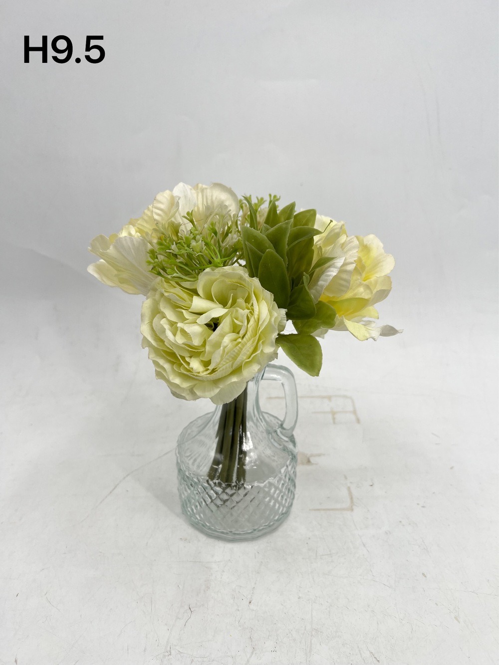 Botanical table decor