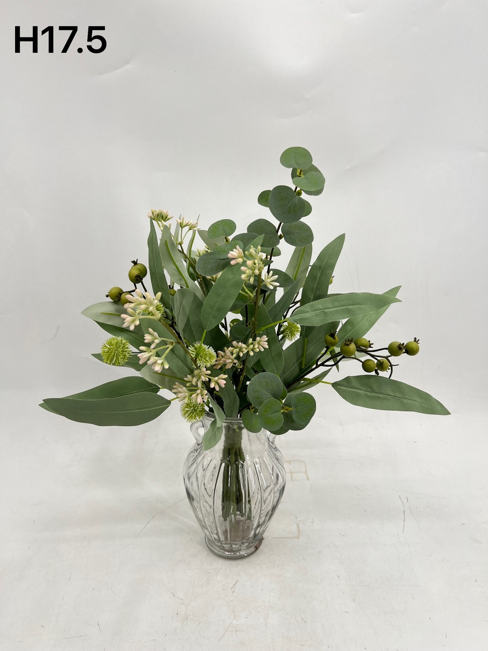 Botanical table decor