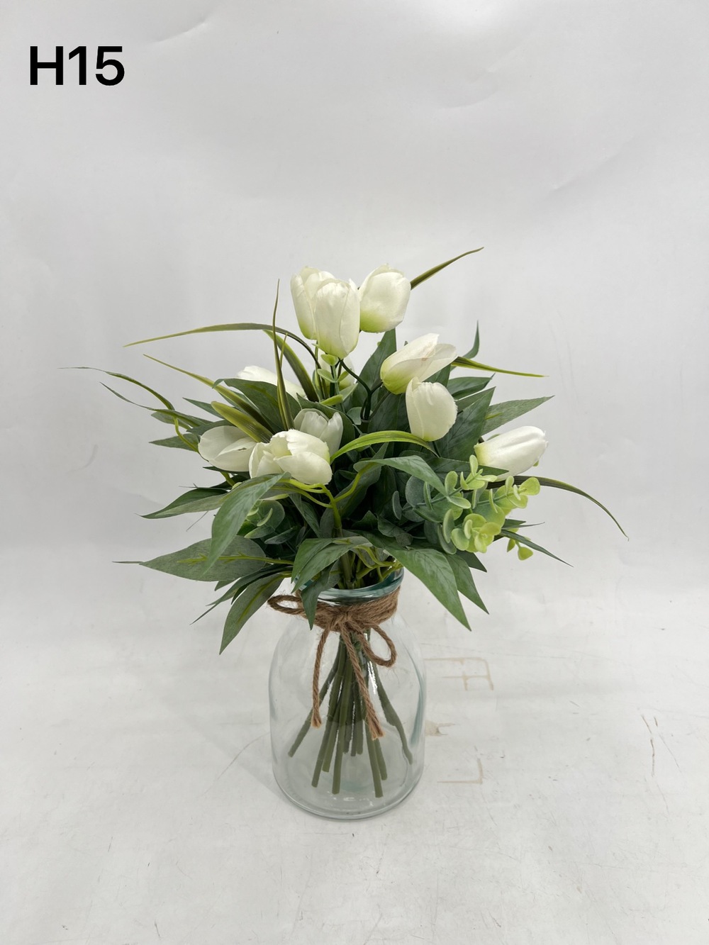 Botanical table decor
