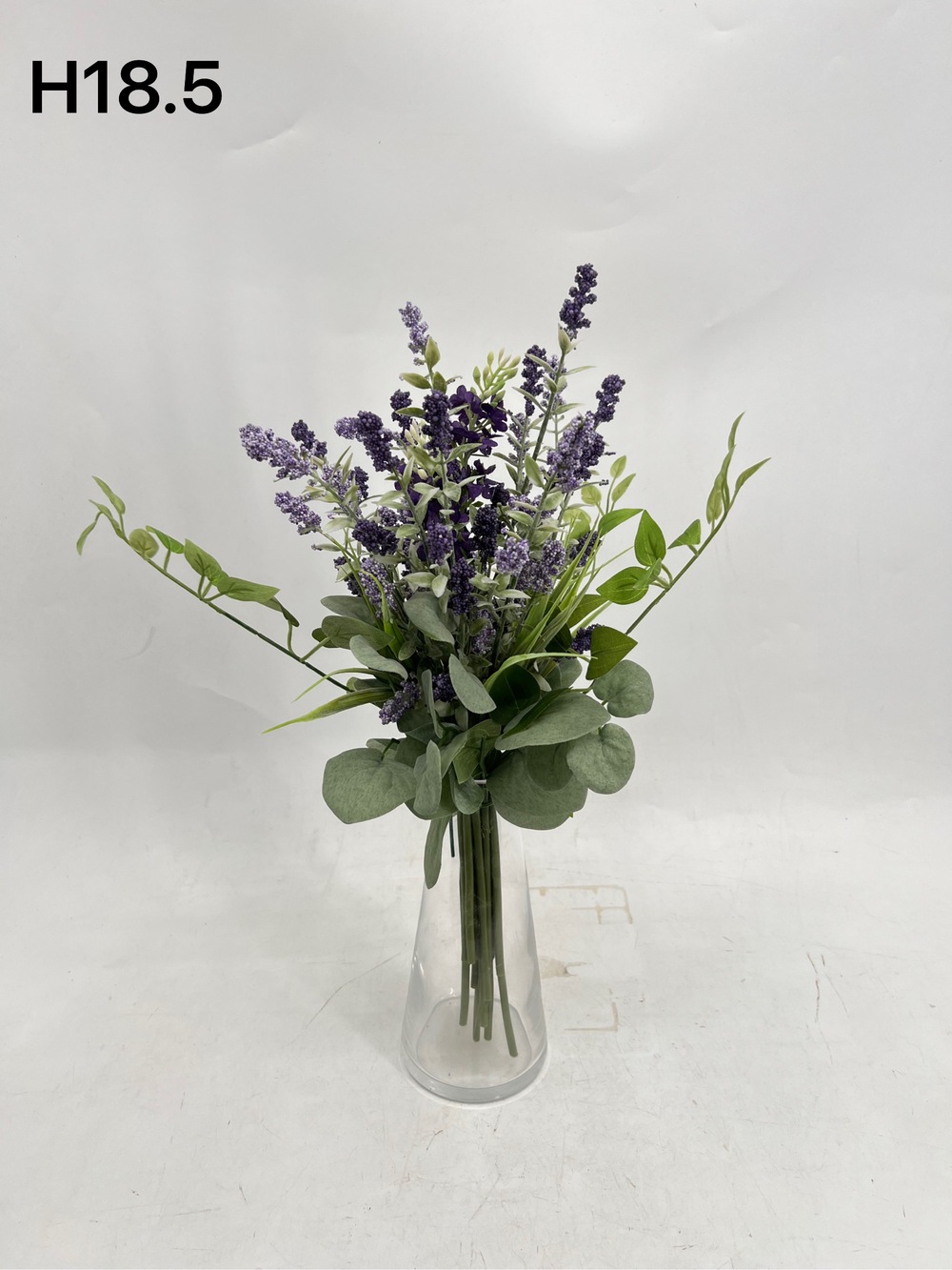 Botanical table decor