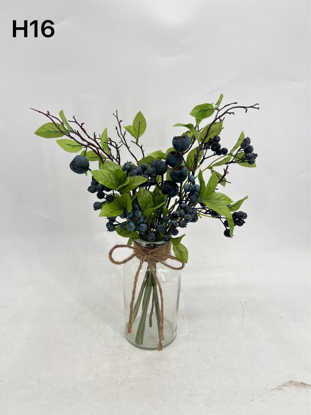 Botanical table decor