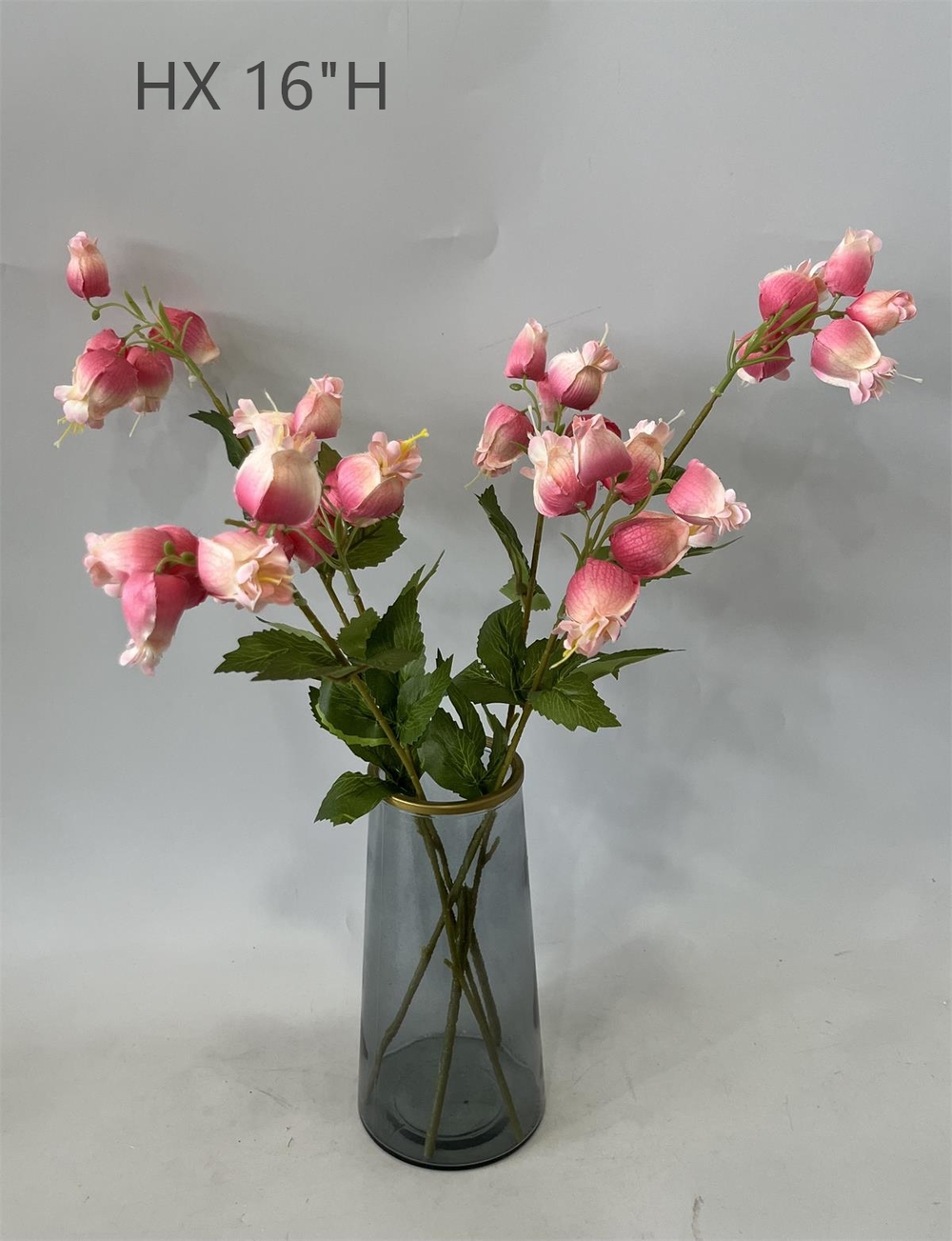 Botanical table decor
