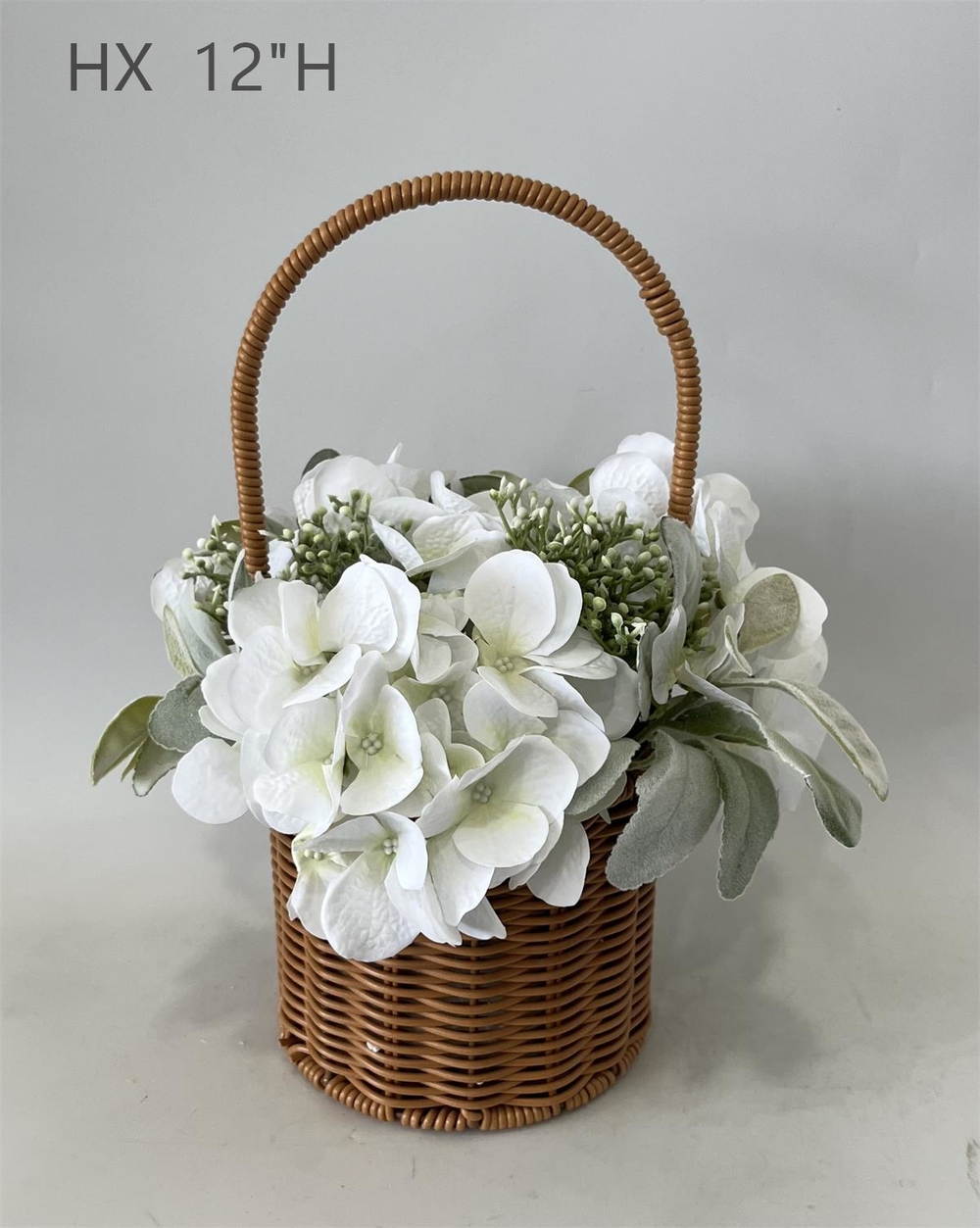 Botanical table decor