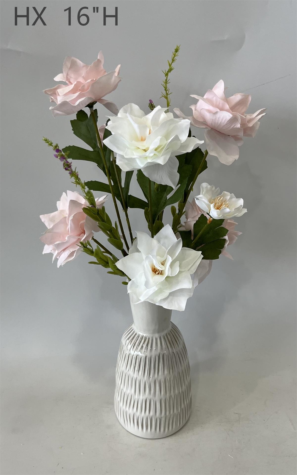 Botanical table decor