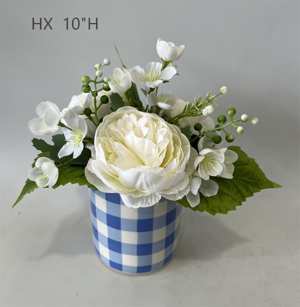 Botanical table decor