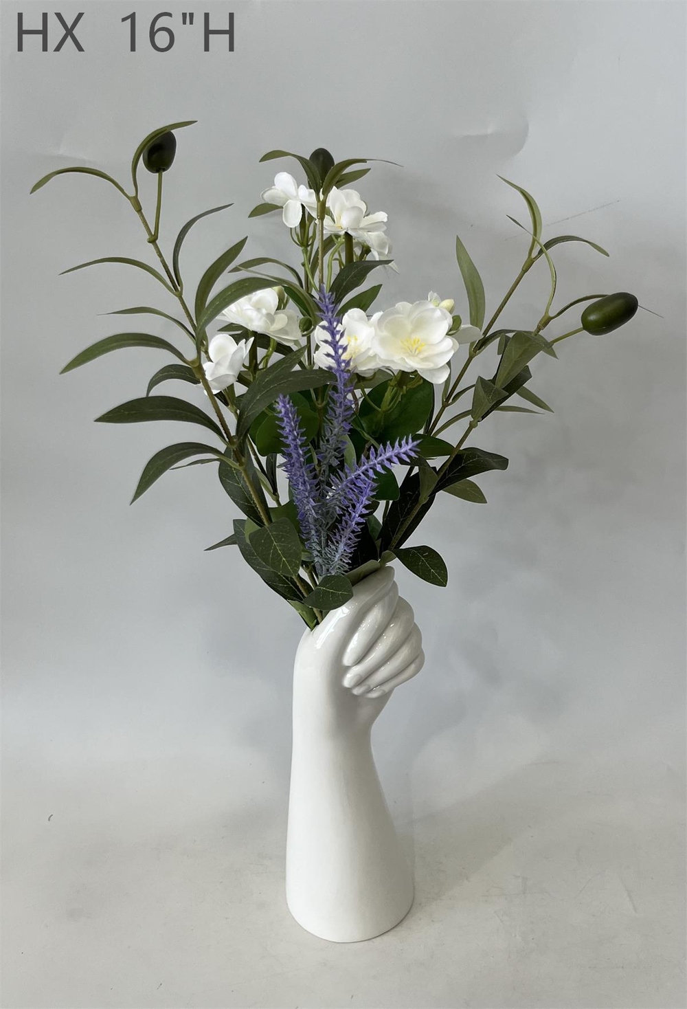 Botanical table decor