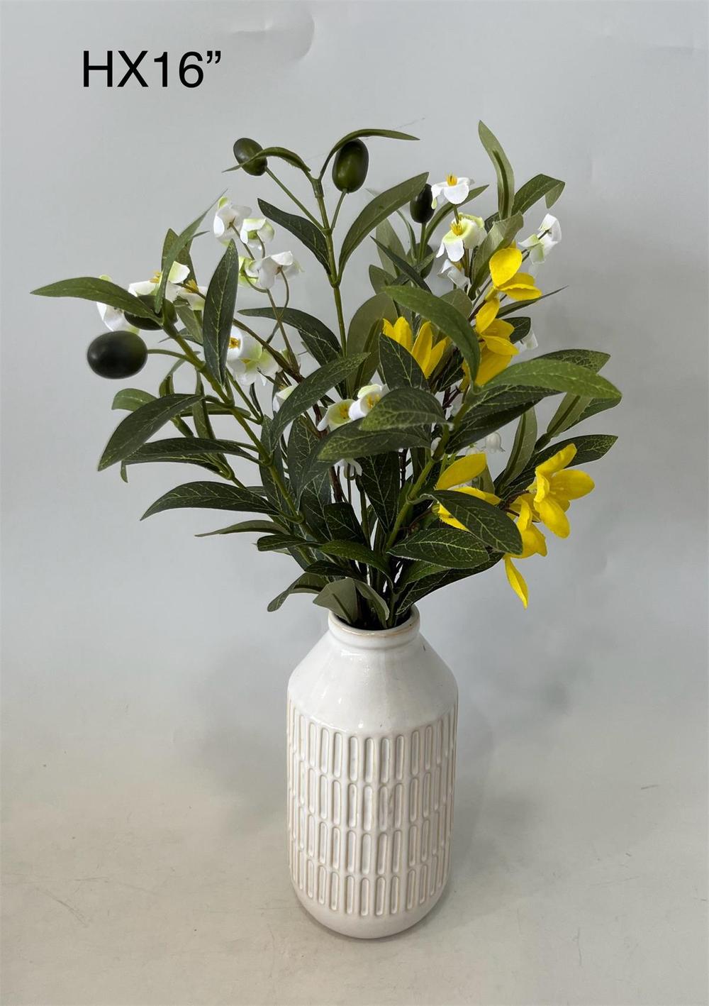 Botanical table decor