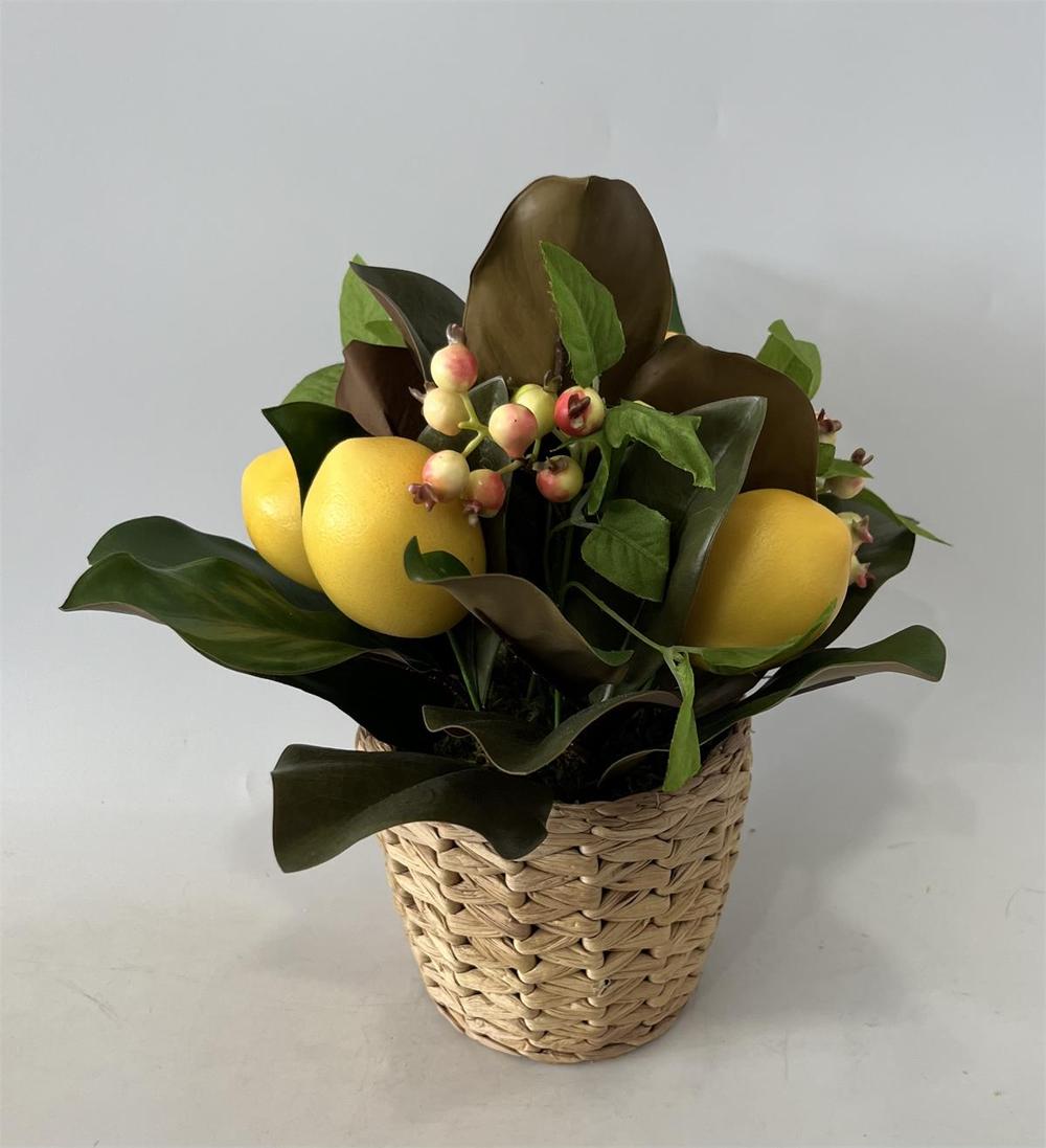 Botanical table decor