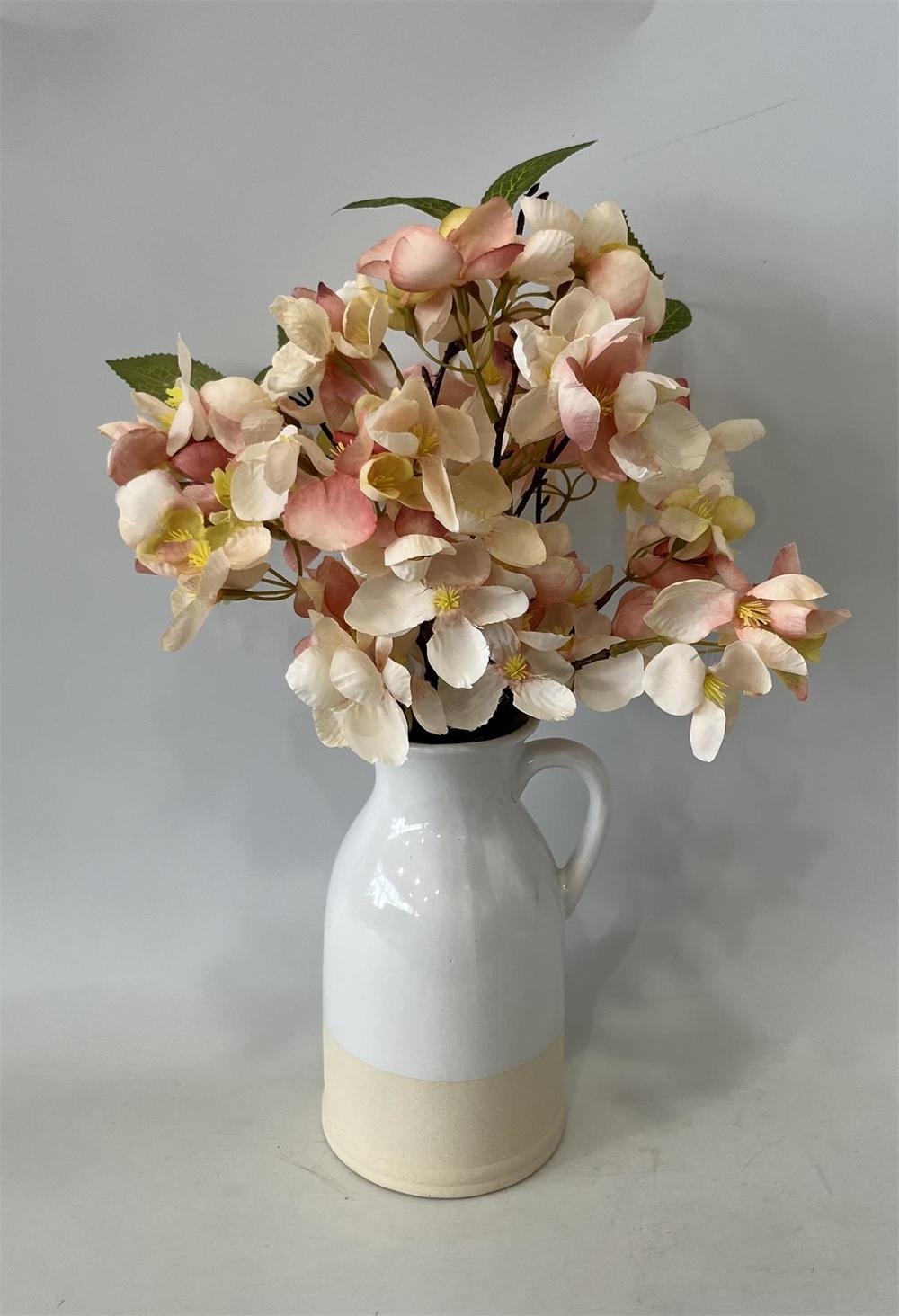 Botanical table decor