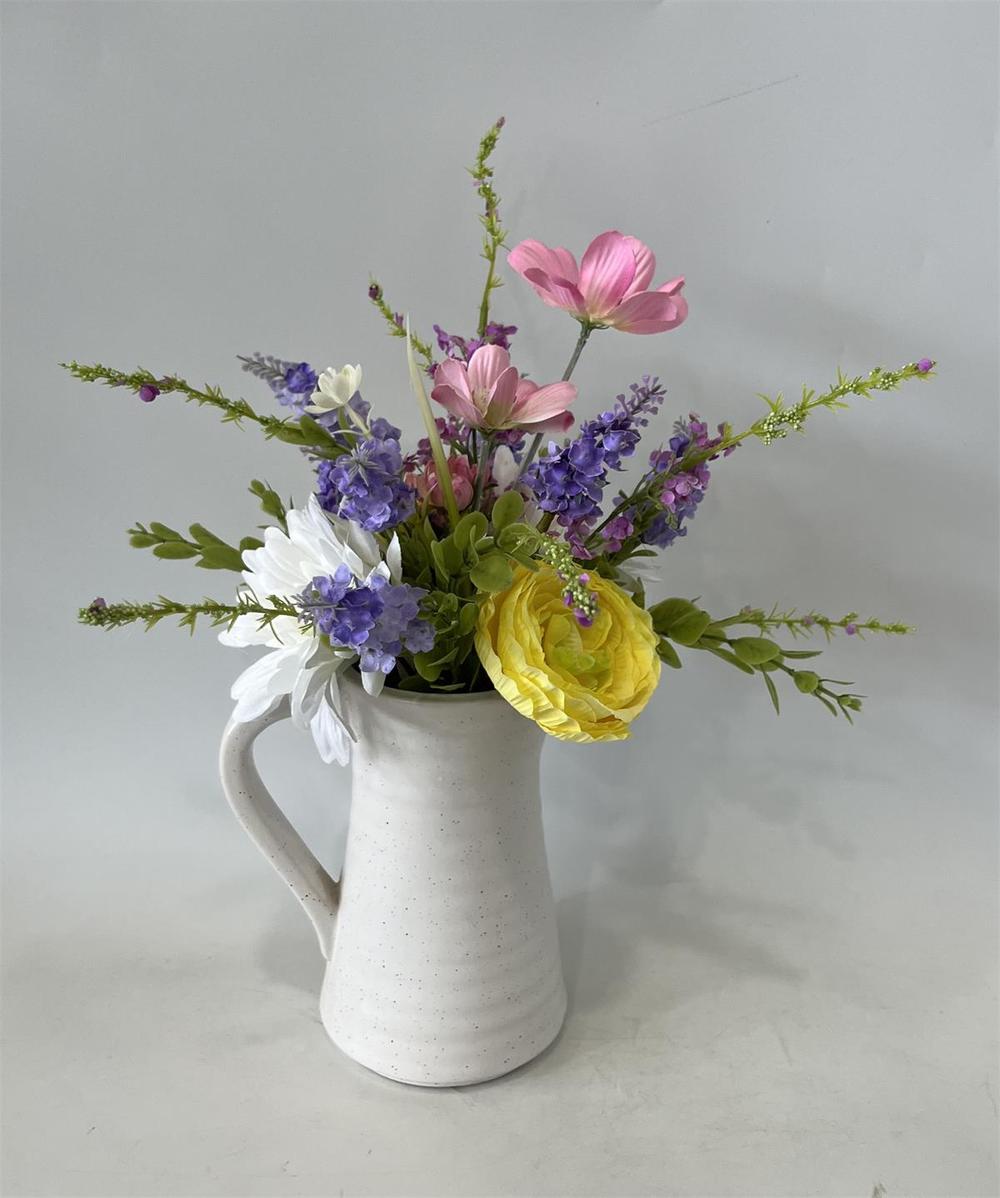 Botanical table decor