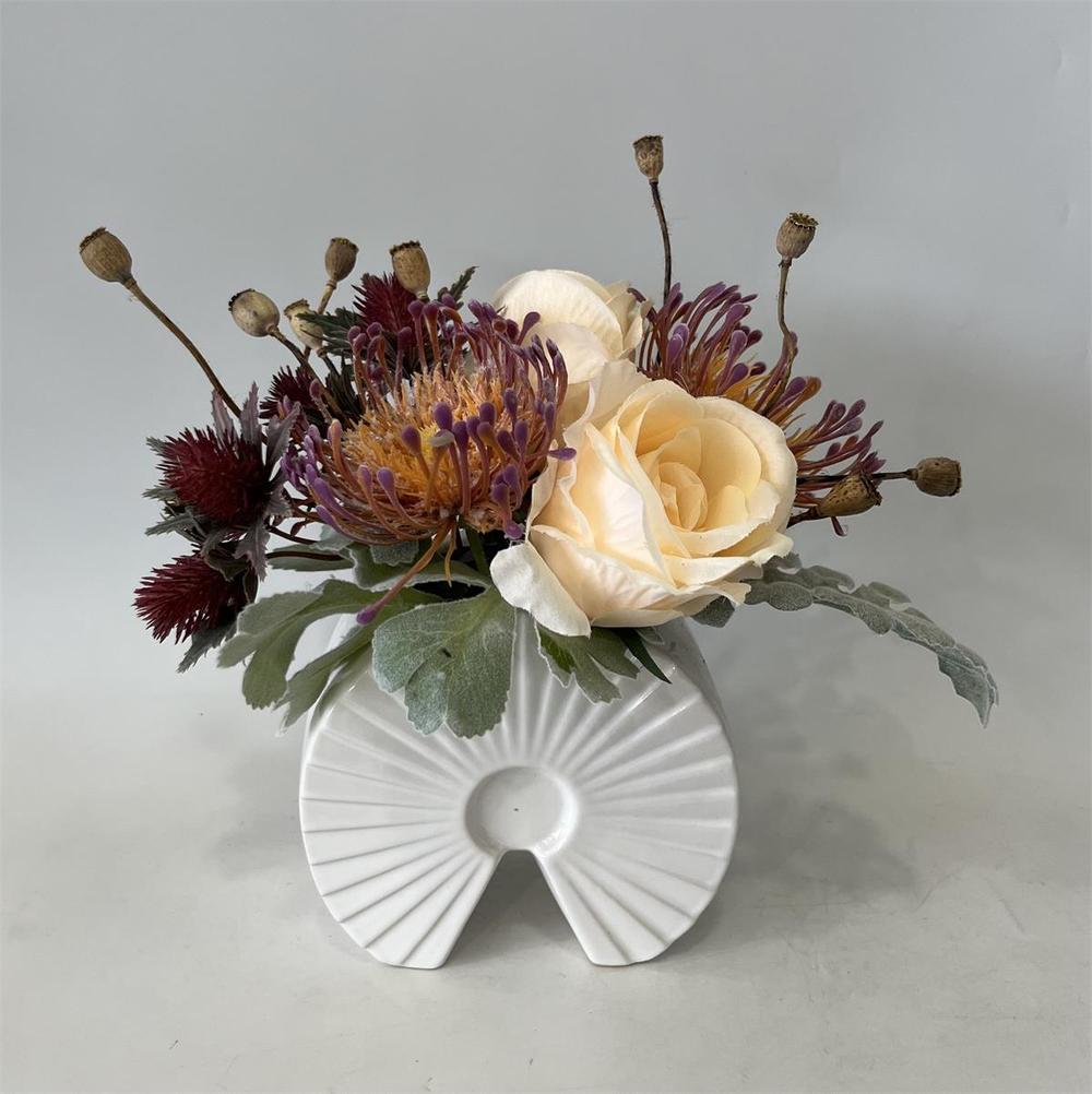 Botanical table decor