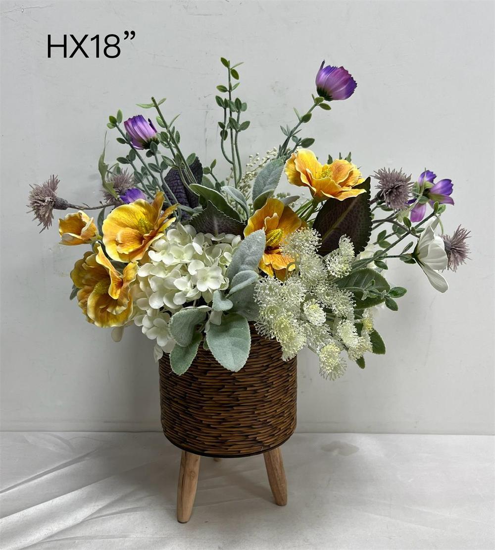 Botanical table decor