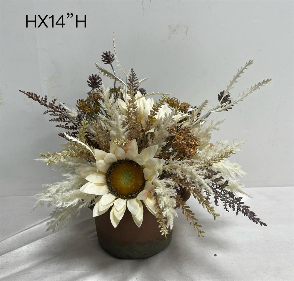 Botanical table decor