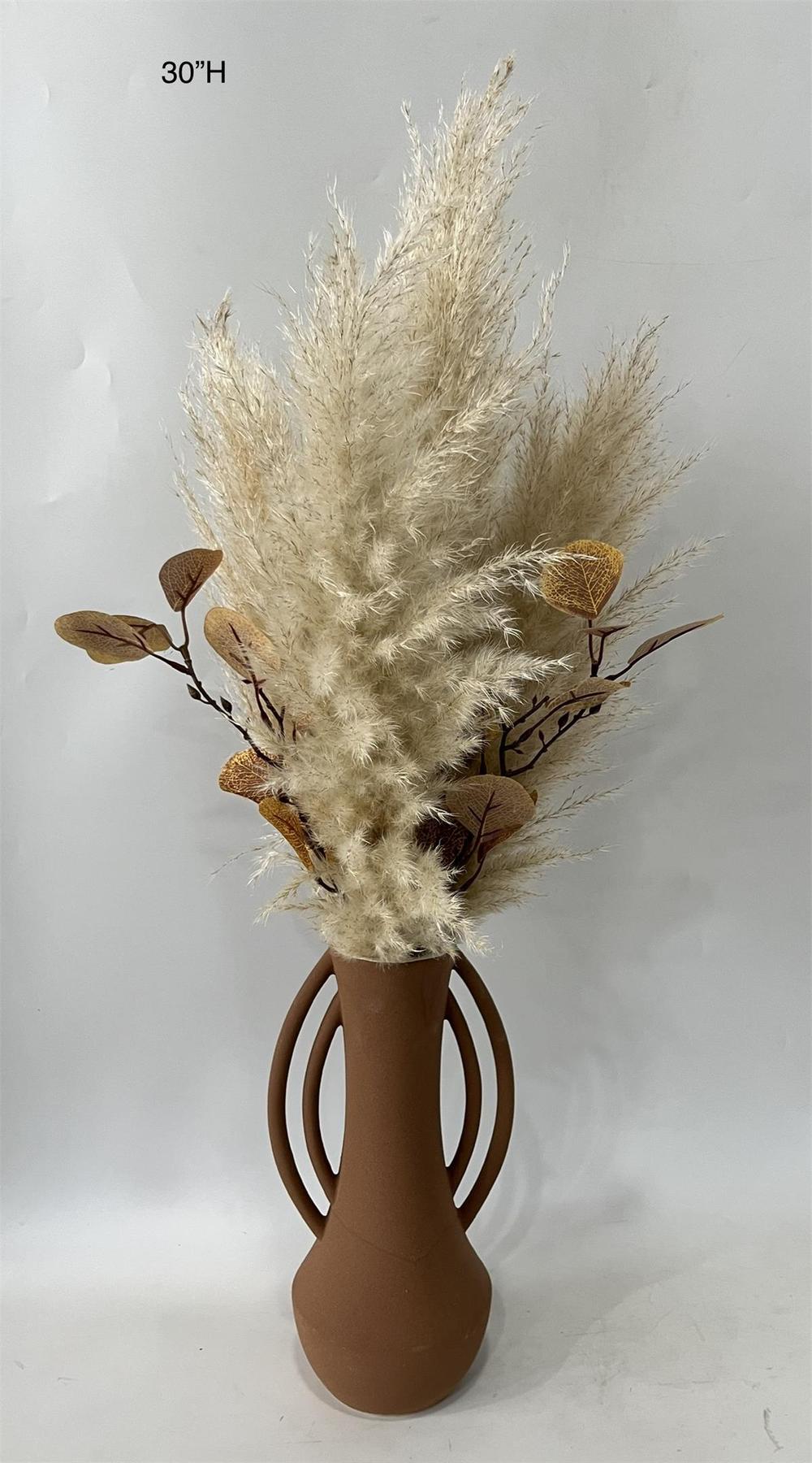 Botanical table decor